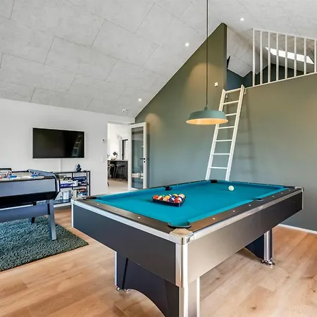 Analine - 950m From The Sea In Nw Jutland By Interhome 펜션
