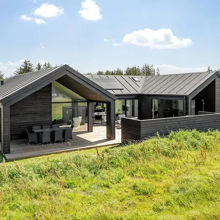 Analine - 950m From The Sea In Nw Jutland By Interhome 펜션 루켄